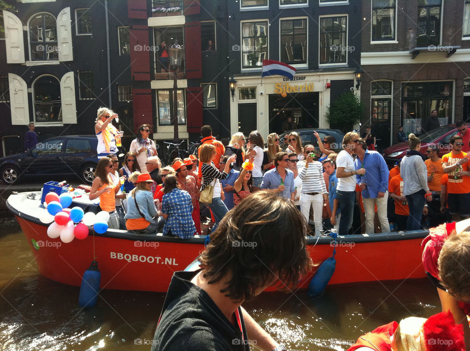 the netherlands day amsterdam queens by swisstraveler