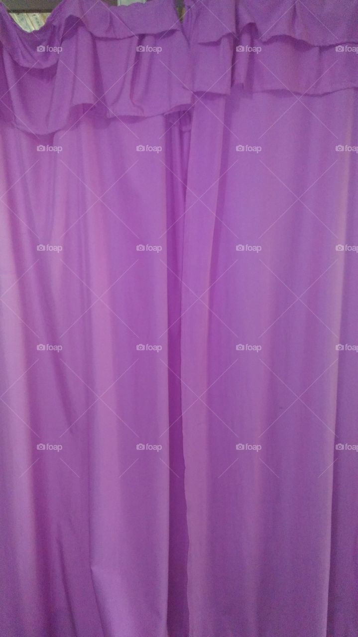 violet colour cloth