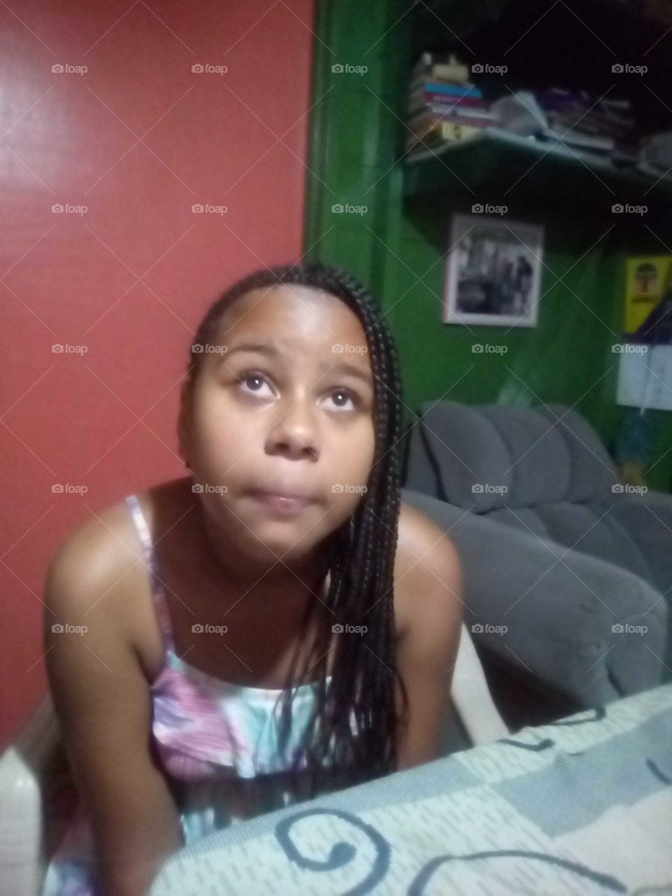 this is ono of the most things that capture you time do you want to know what that is it's the tv.