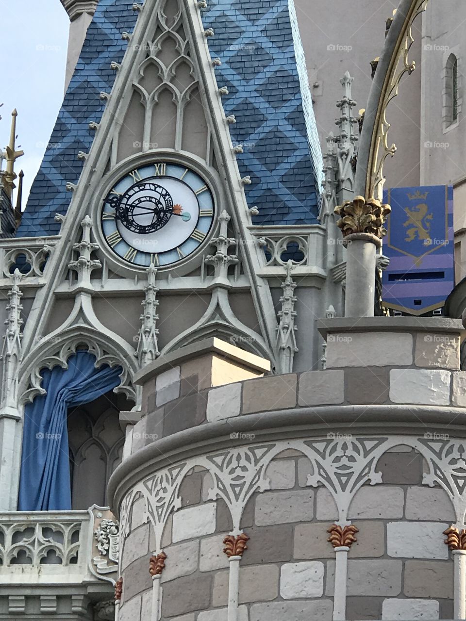 #day72 Everyday Disney World in Orlando Florida. I have been lost on Disney Properties consecutively since 4/3/19! You can find it on https://www.facebook.com/selsa.susanna or on IG SelsaCamacho YT SelsaSusanna • Magic Kingdom 6/13/19 Thursday