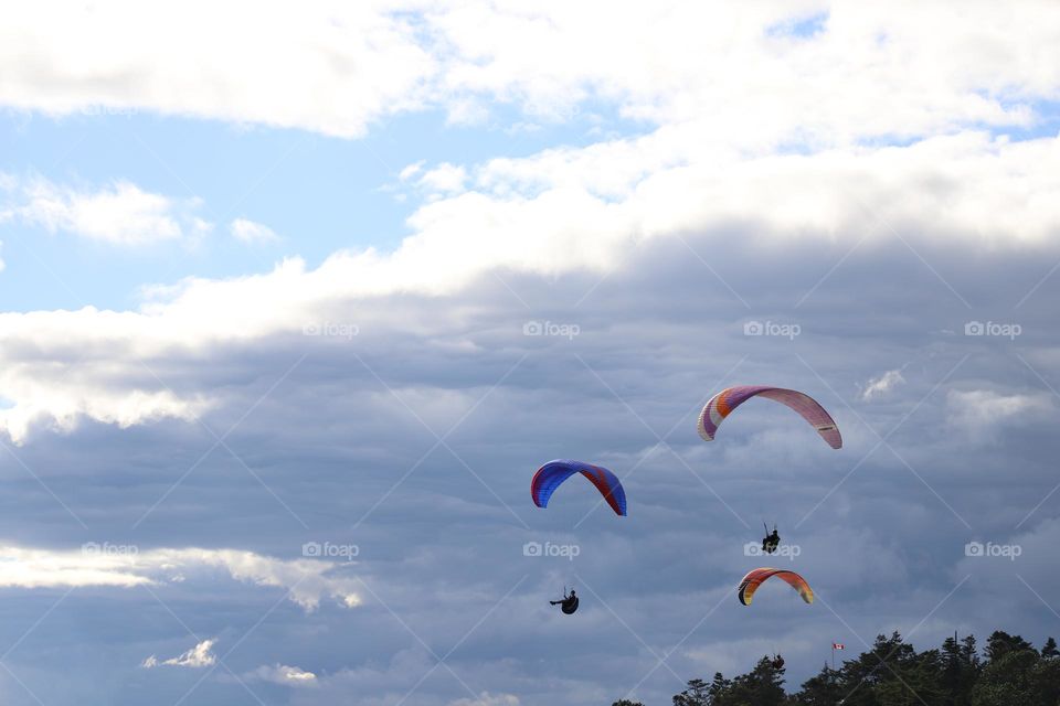 Paragliding 