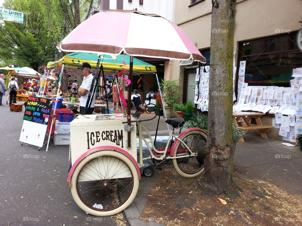 ice cream cart. vintage