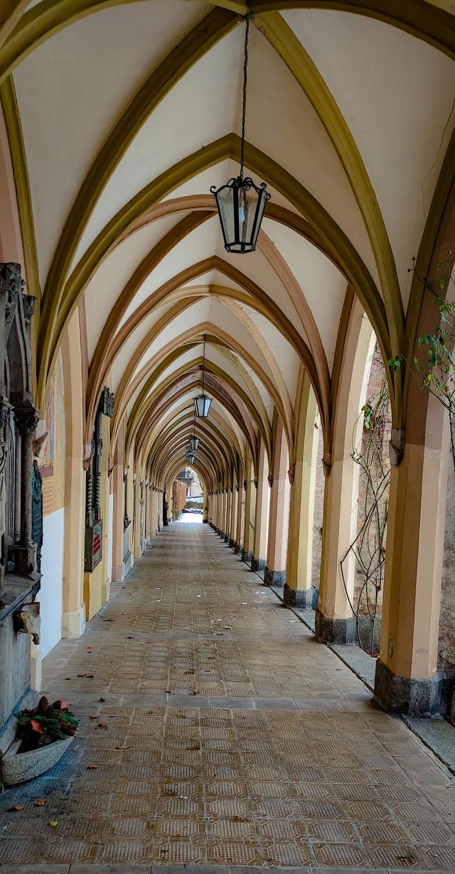 Colonnade