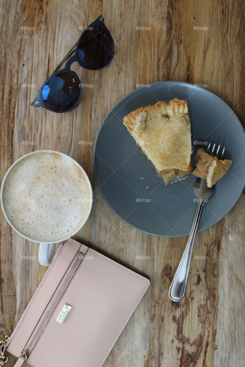 No Person, Food, Wood, Knife, Still Life