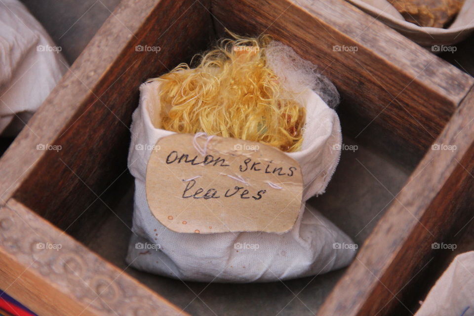 Natural Yellow Dye in Uzbekistan 