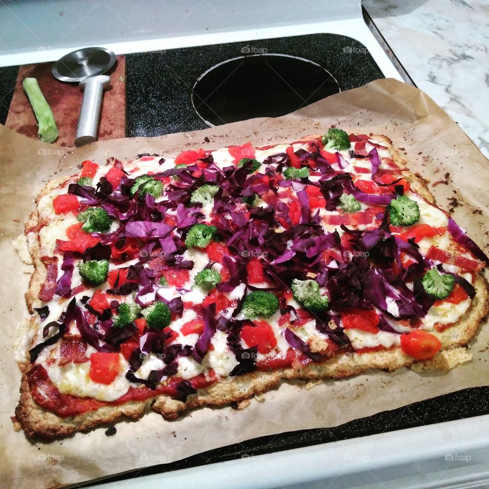 Healthy Low Carb Pizza Made With Cauliflower Crust