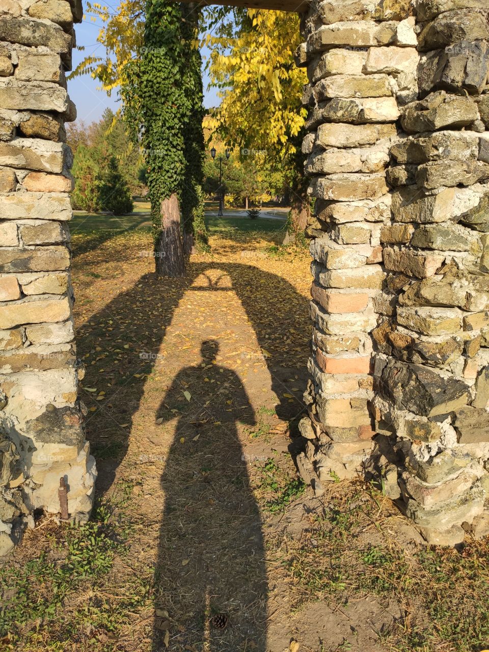 In front of the stone gate in the afternoon in autumn