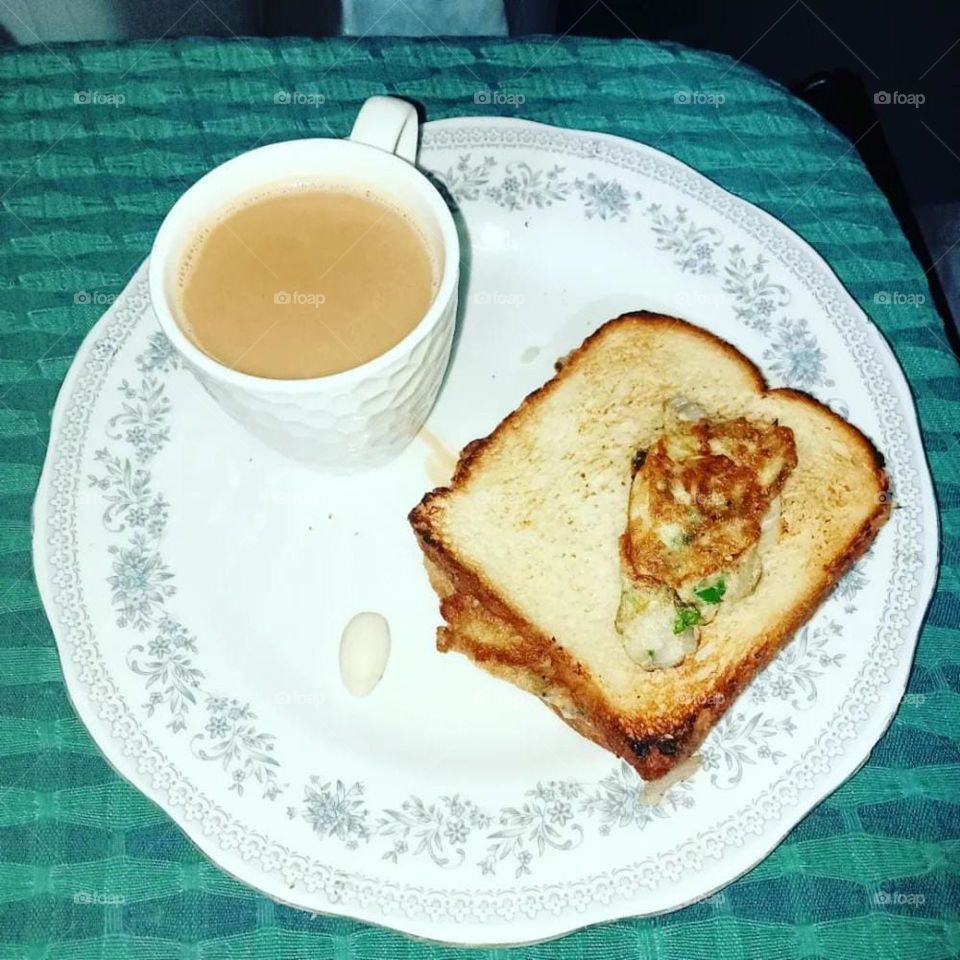 Tea & sandwich