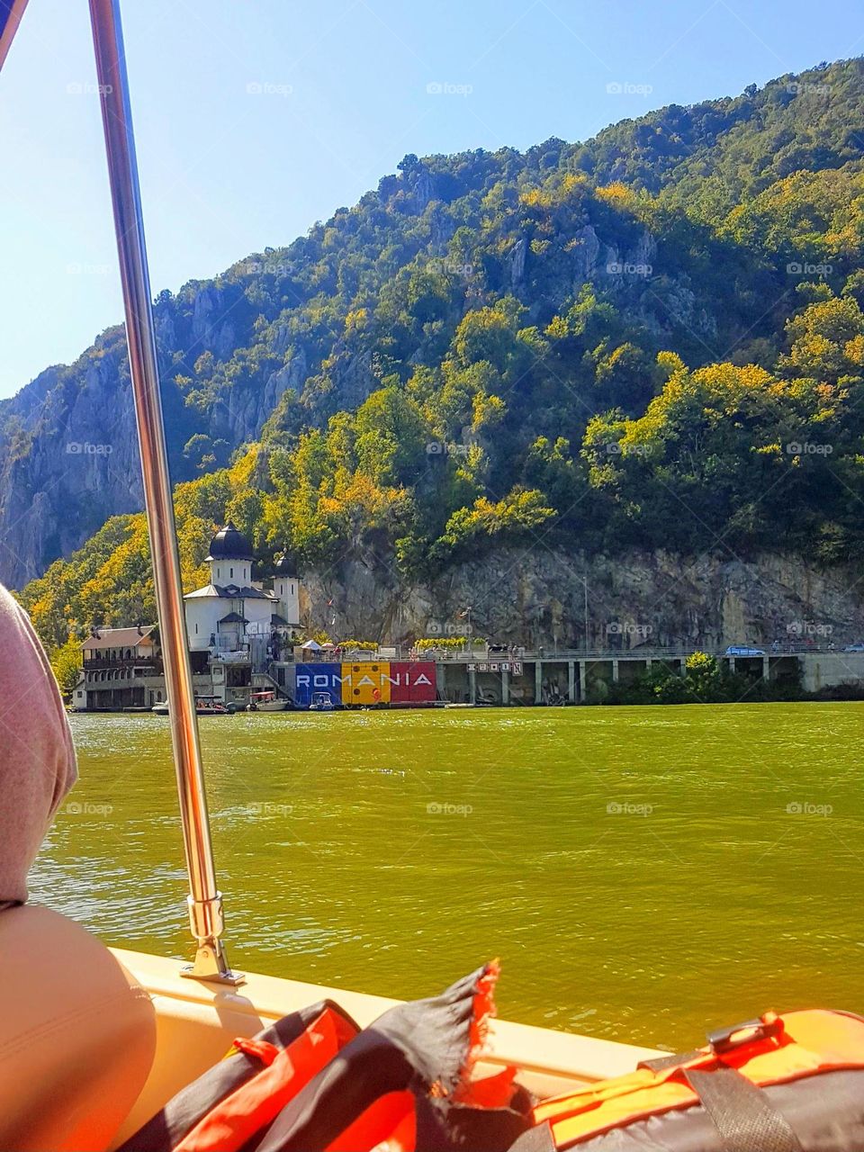 the Romanian bank of the Danube gorge