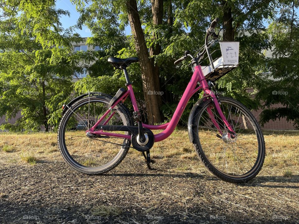 Pink city bike.