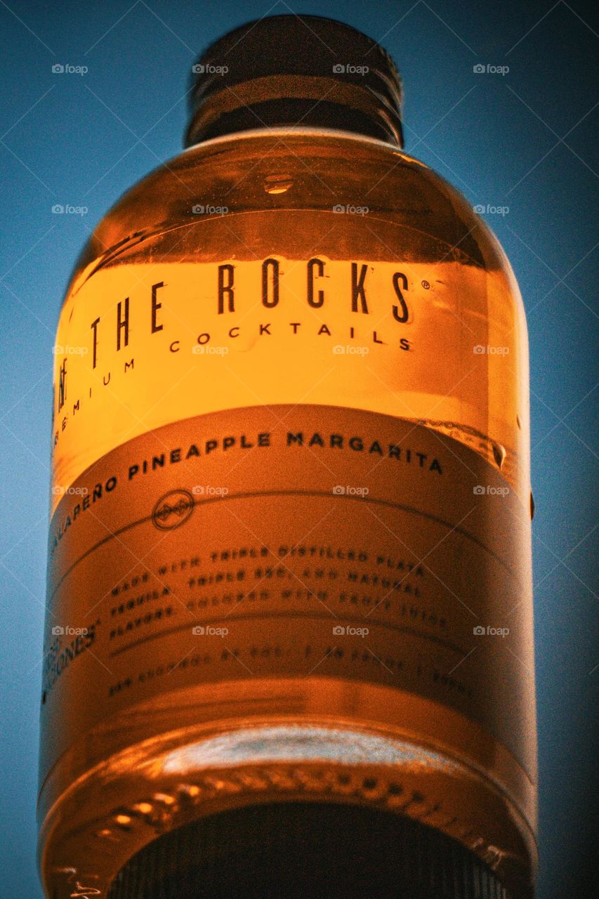 Close up on the rocks.