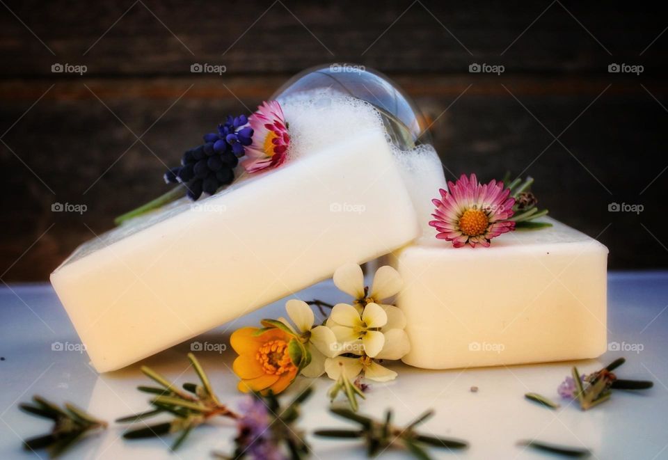 foamins soaps flowery