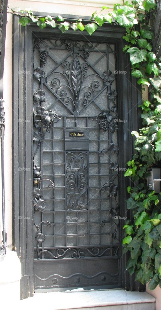 Door 21