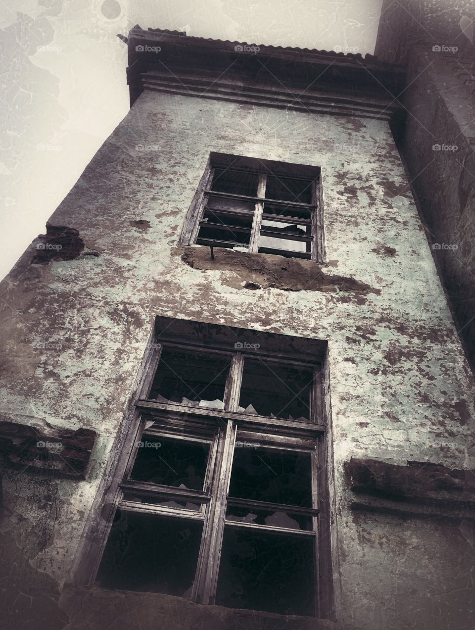 Abandoned school in Russia 