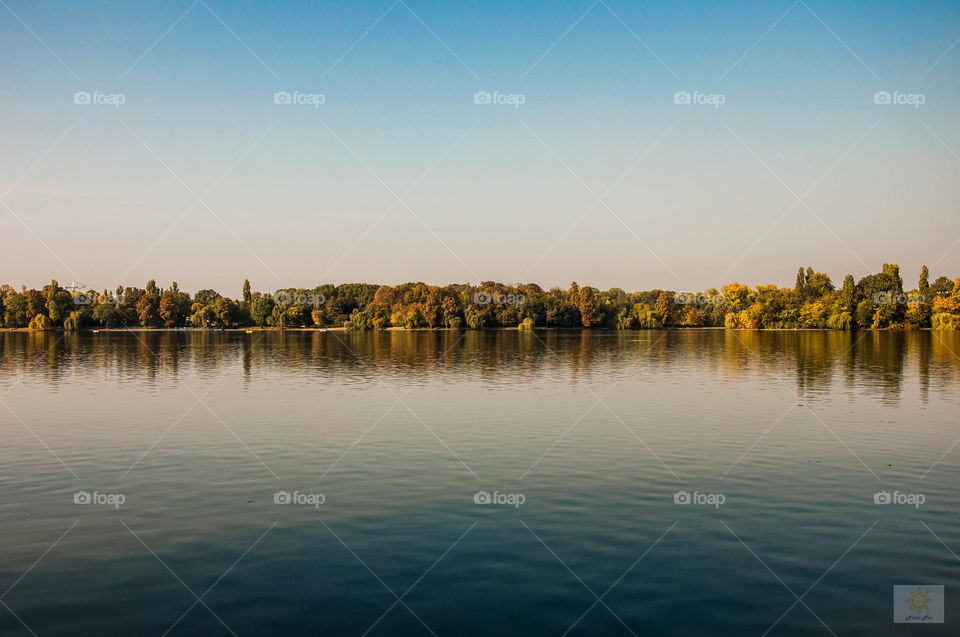 Autumn on a lake