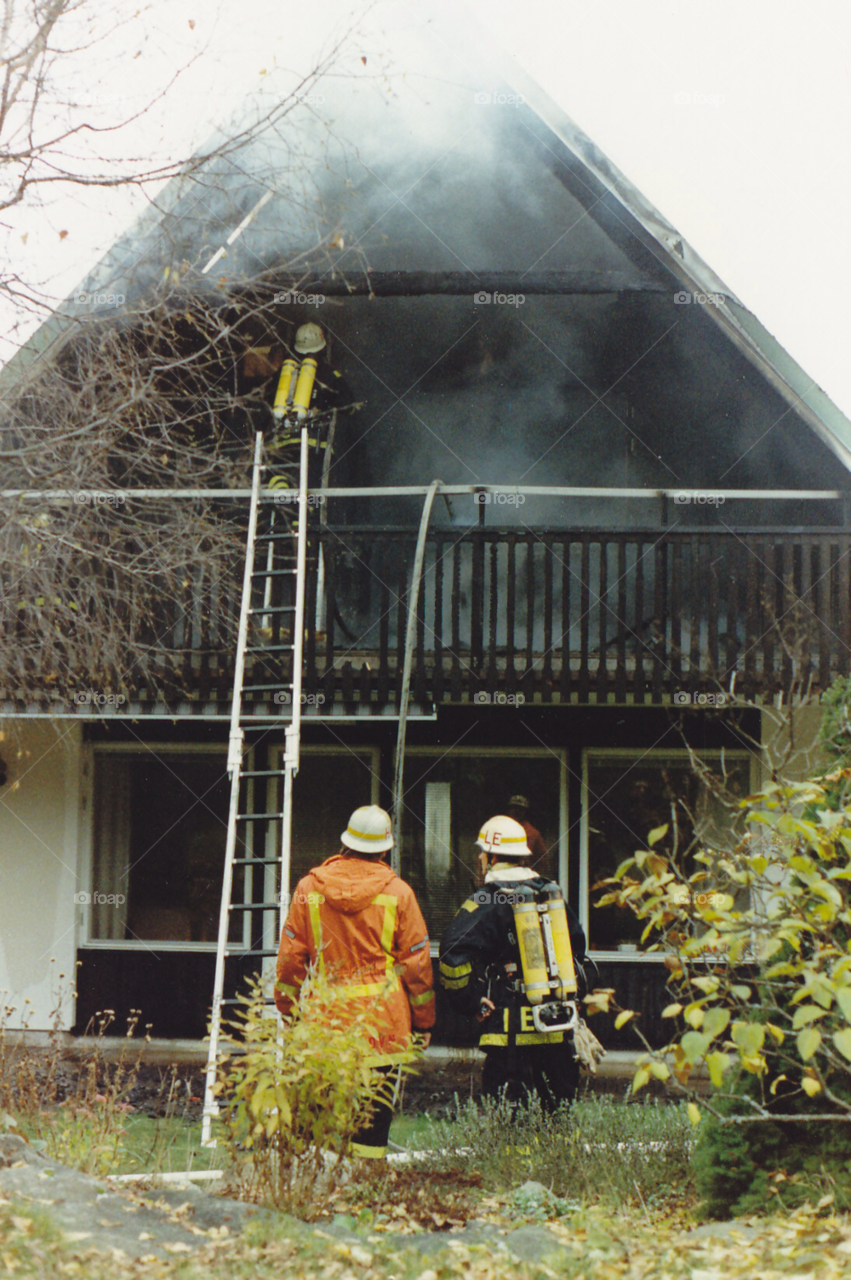 house fire smoke ladder by MagnusPm