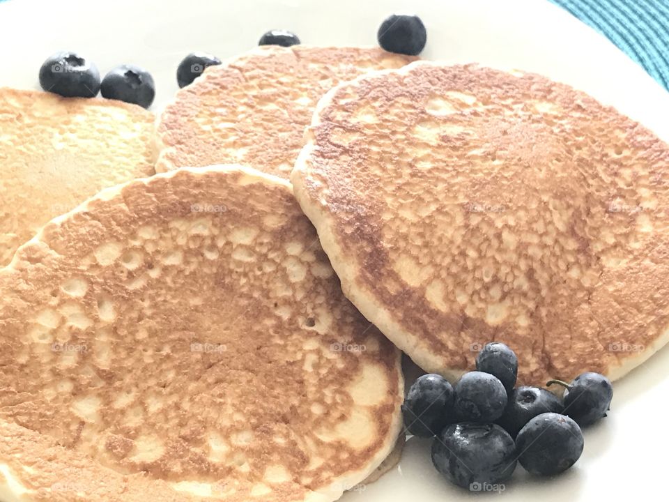 Pancakes and Berries