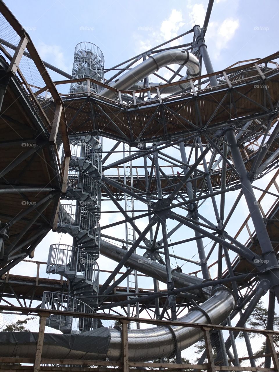 Lines and shapes - vertical lines, horizontal lines, diagonal lines, zigzag lines, and curved lines. Shape is usually, though not always, defined by line, which can provide its contour.