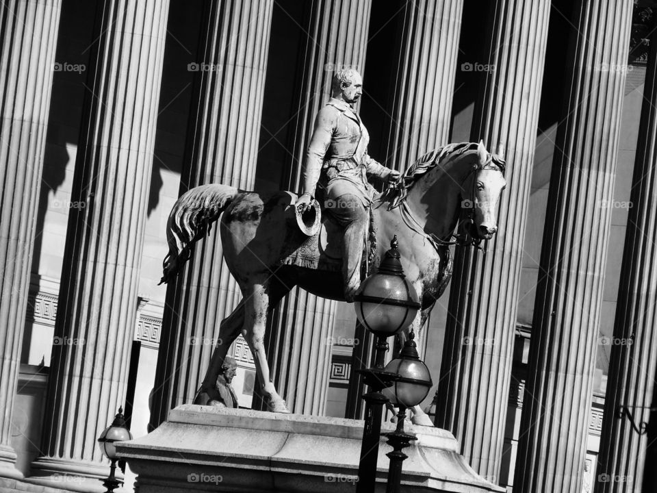 prince Albert statue