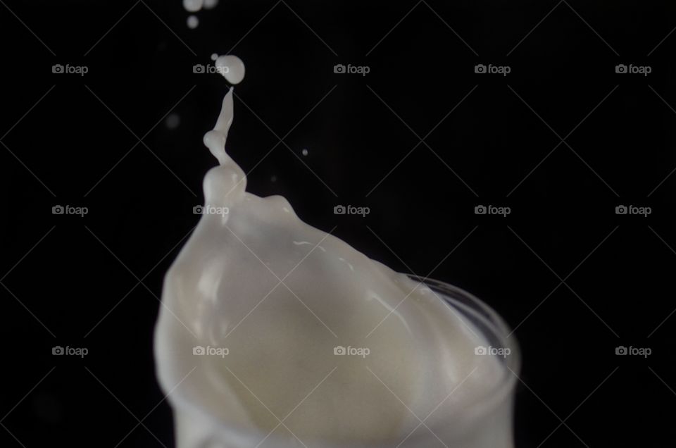 milk splash