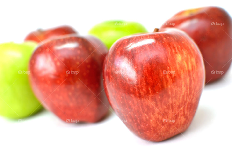 red and green apples