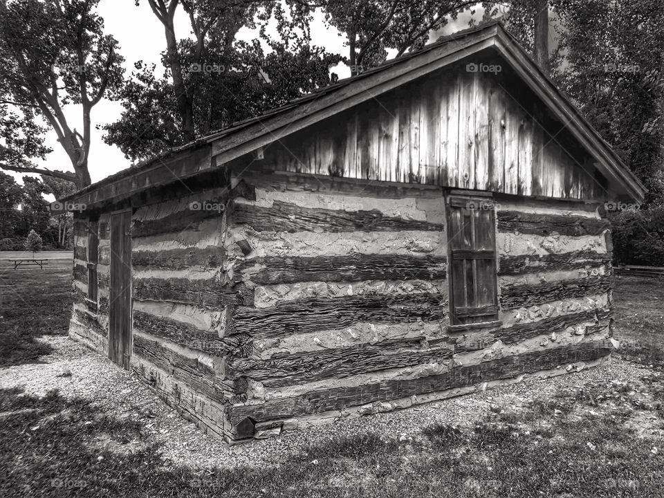 Black and white architecture 