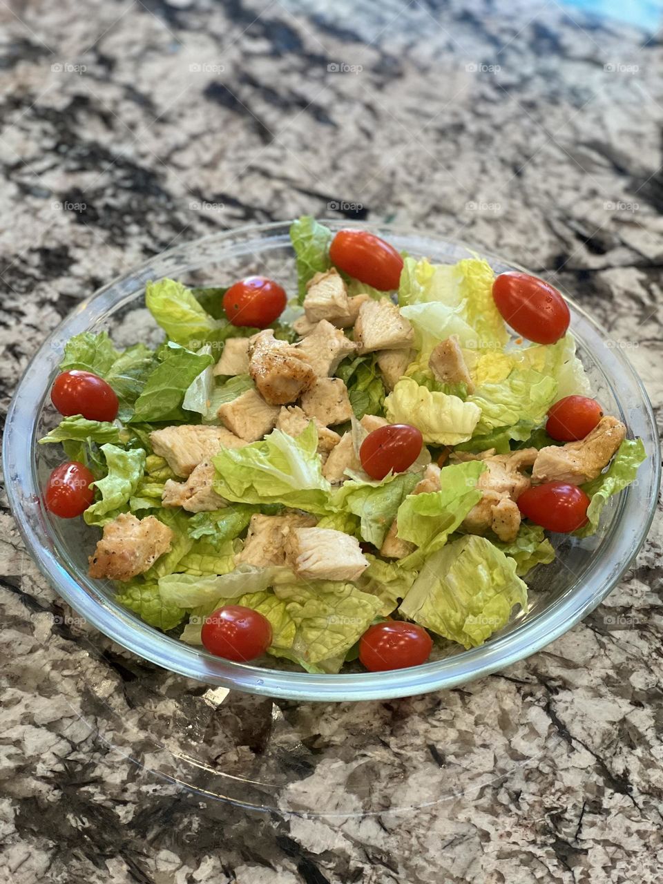 Grilled chicken salad 
