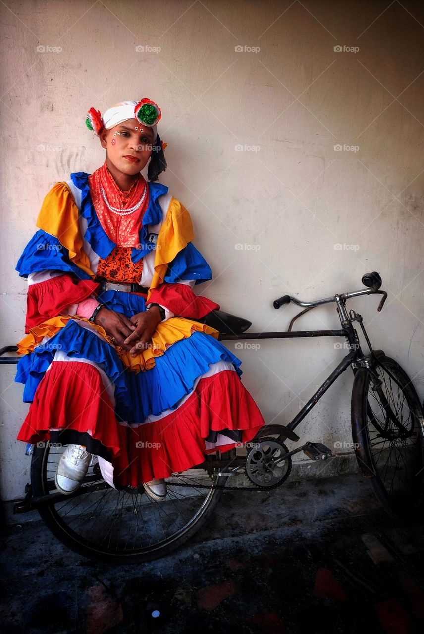 Kumaon'S Traditional Choliya Dancer