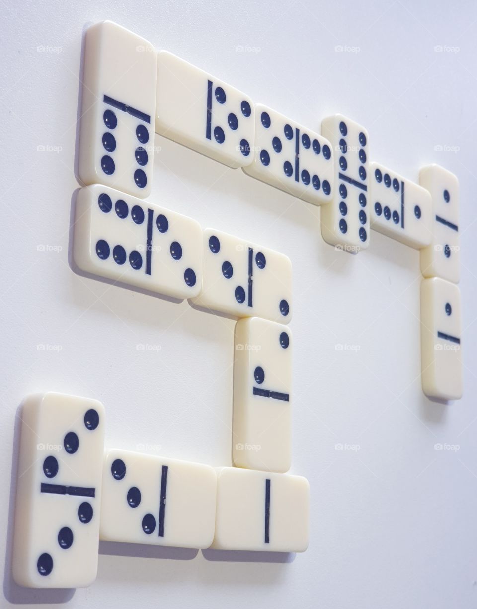 Domino#deskgame#play#numbers#win#lose