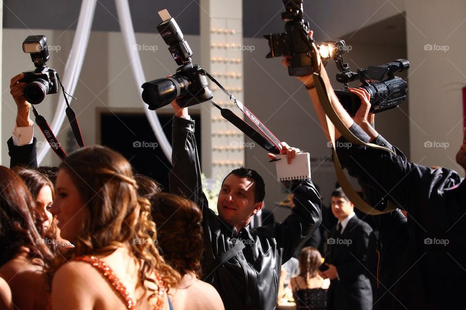 Paparazzi nailing a celebrity shot