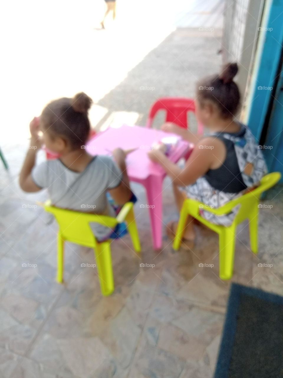 Editors'Choice Photo of the week Criança tomando sorvete no lanche da tarde