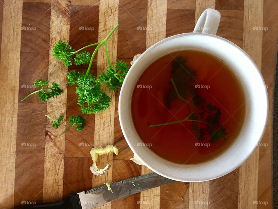 Ginger parsley turmeric tea