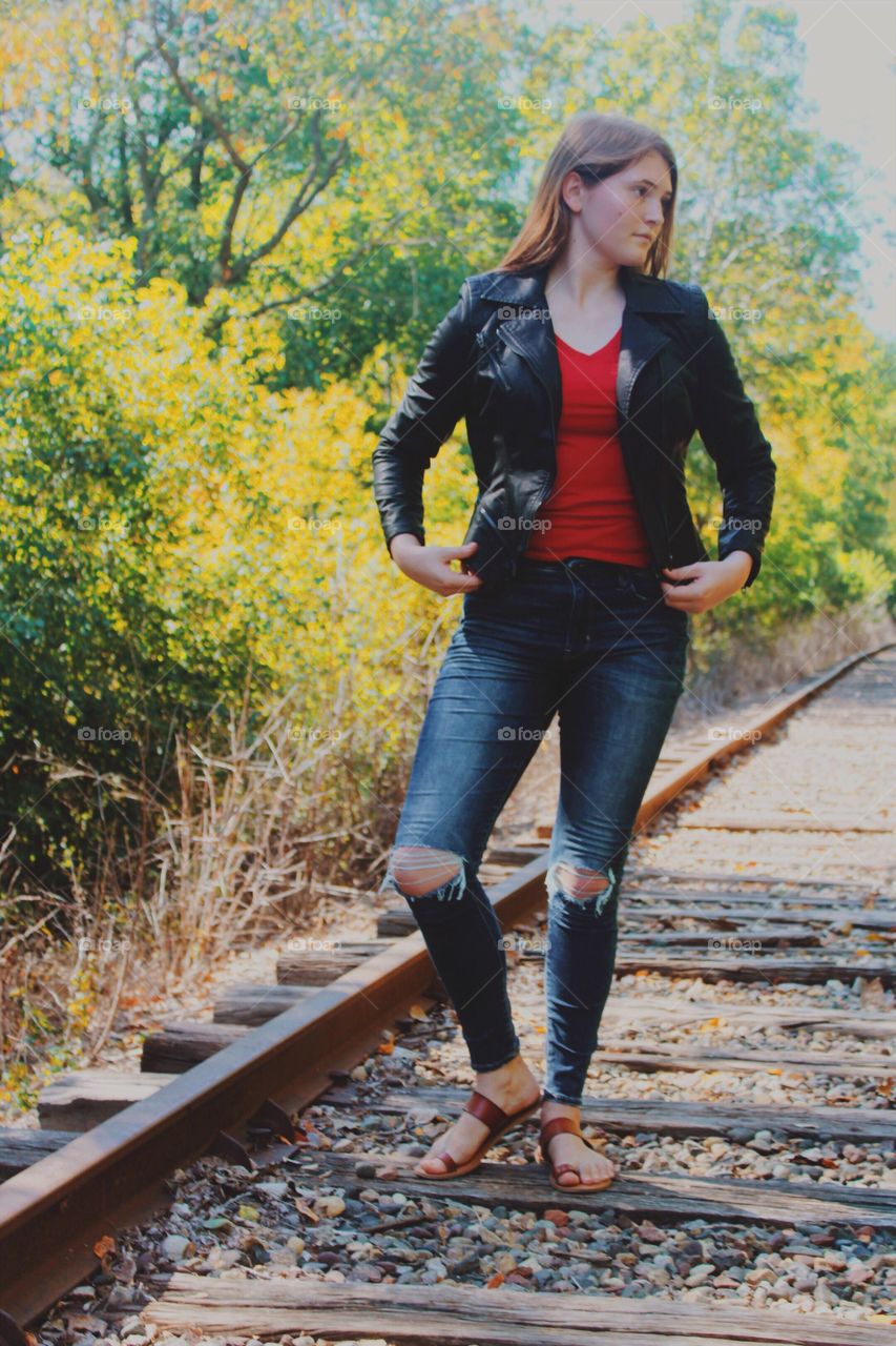Modeling on train tracks 