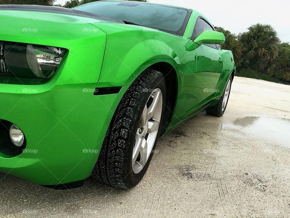 Green sports car-green color story.