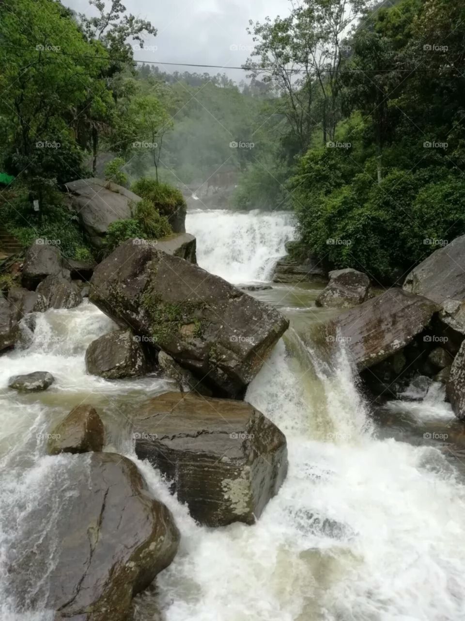 waterfall nice srilanka