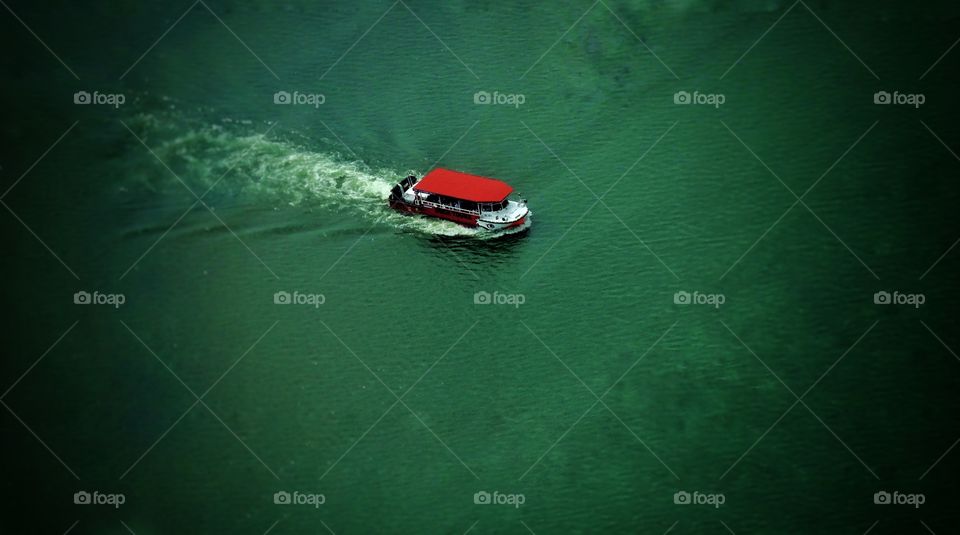 Minimalistic snap of a ferry.