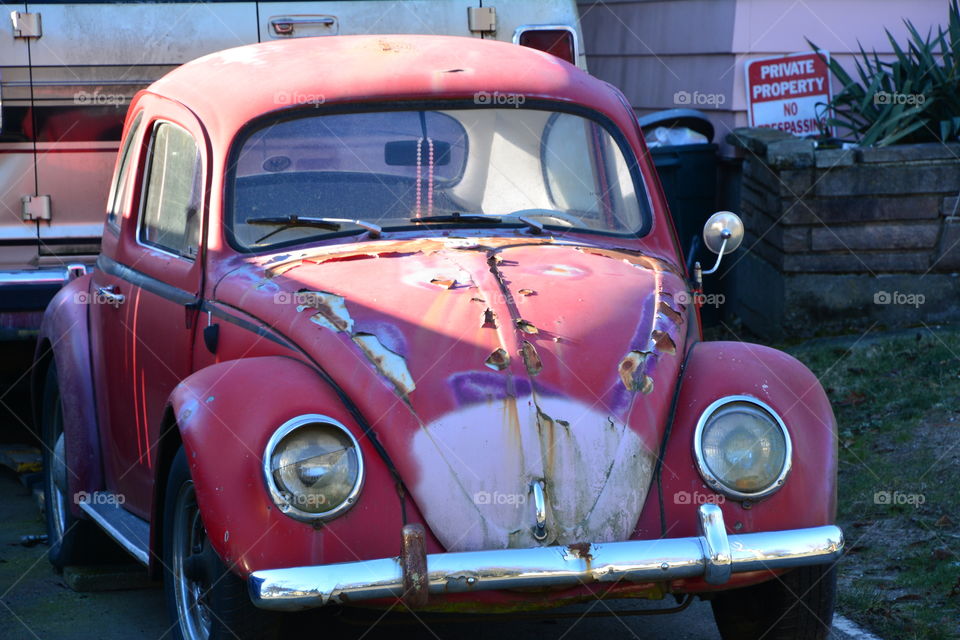 Old Volkswagen Beetle 