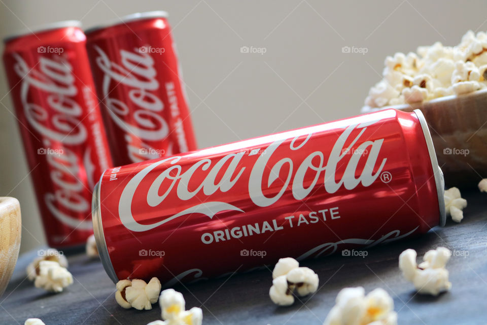 Coca-Cola Original Taste can