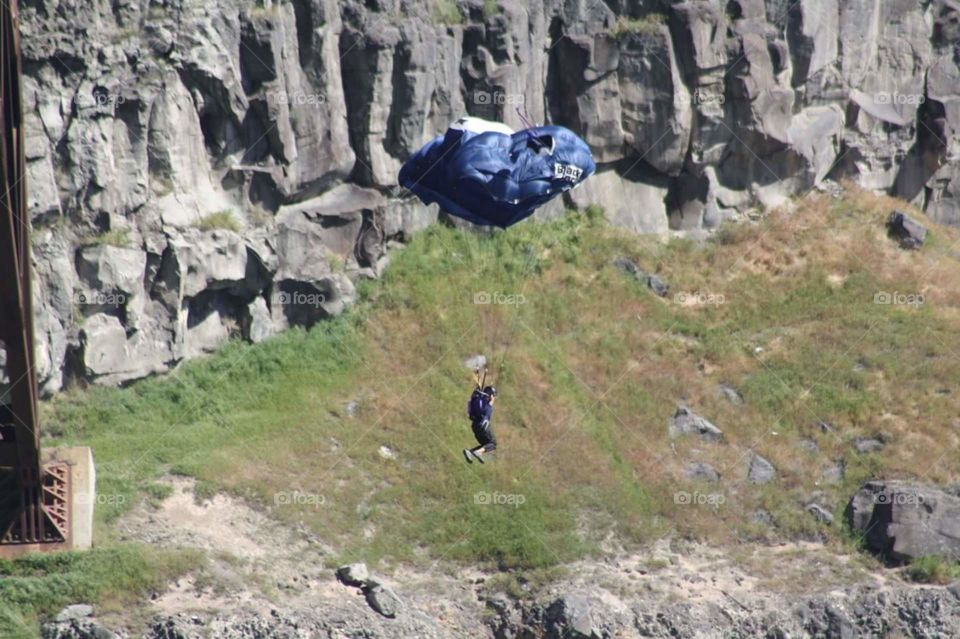 Base Jumper