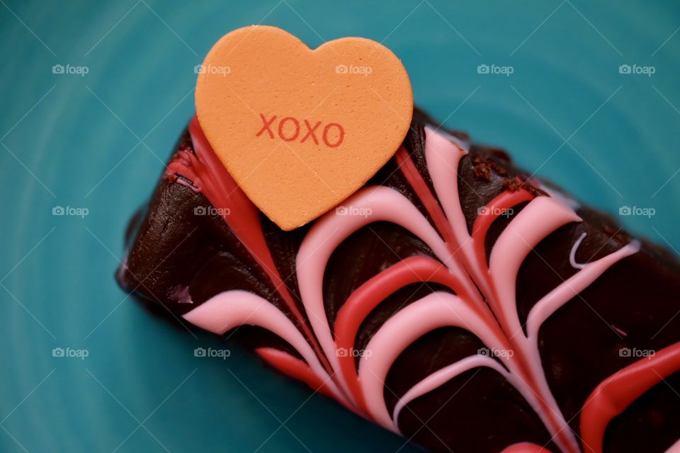 Kisses And Hugs Valentine’s Day Brownie Treat