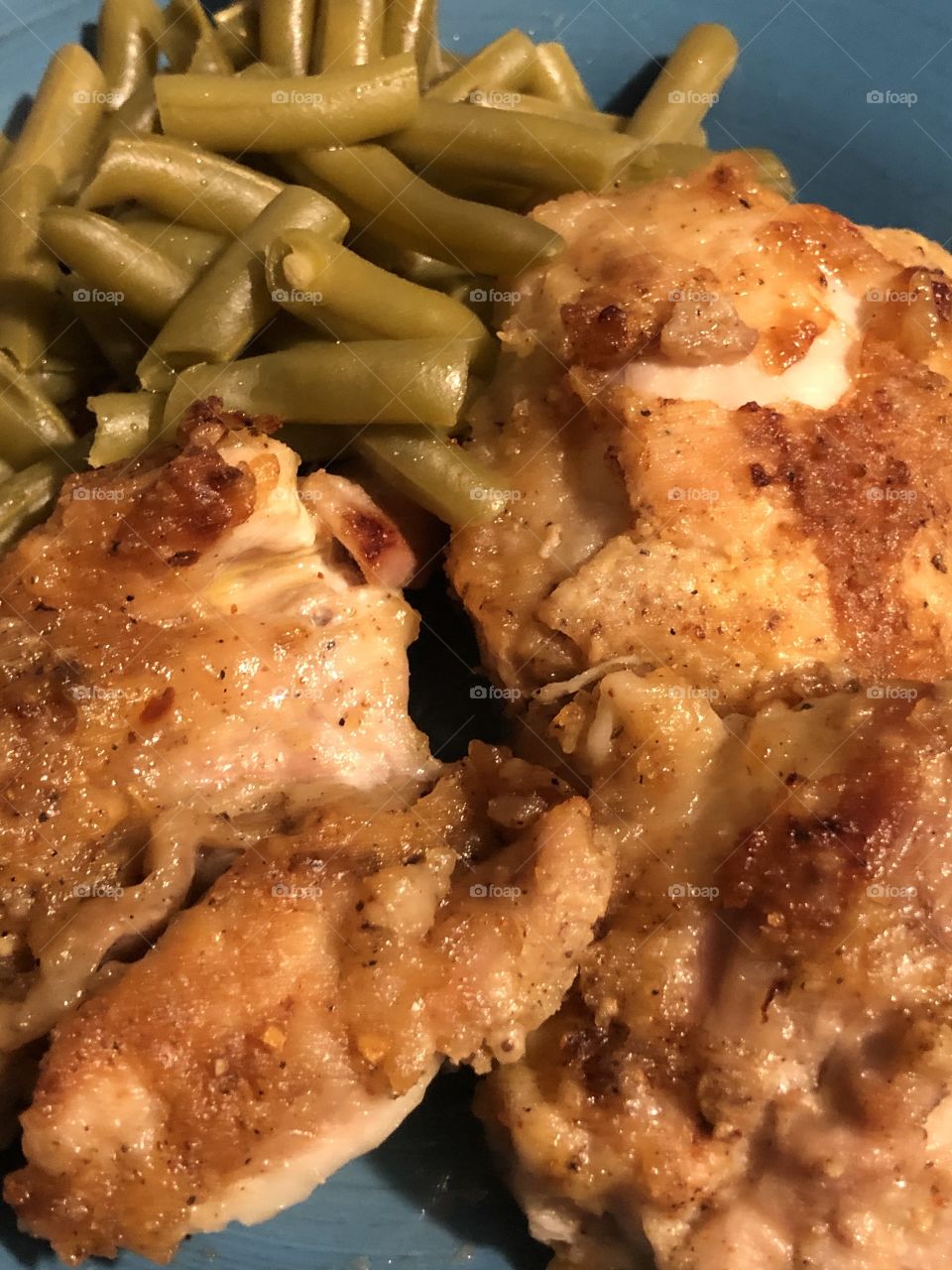 Baked chicken with side if green beans