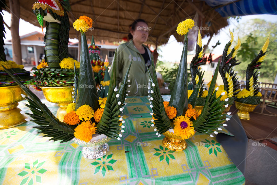 Thing for pay respect in the temple 