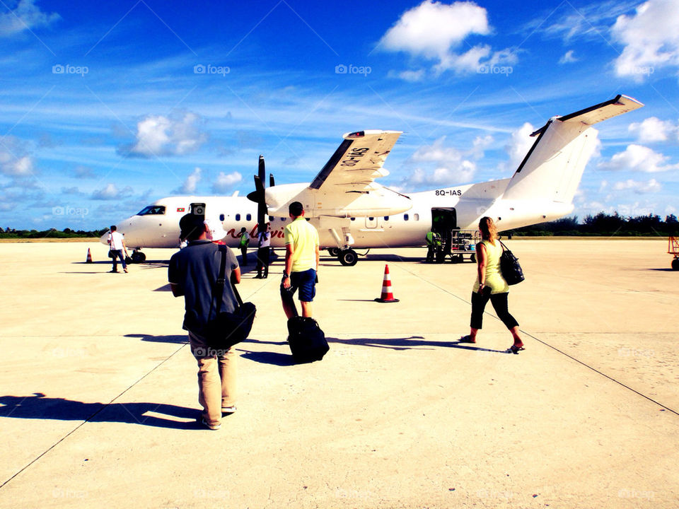 MALDIVES, HOLIDAY,PLANE,