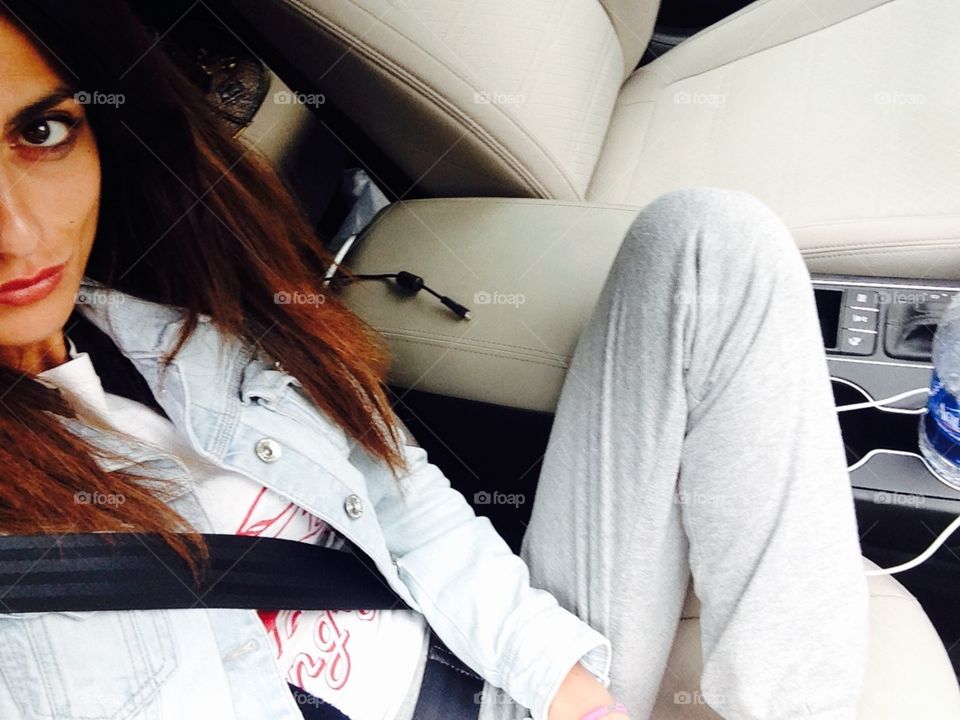 BodySelfie inside the car