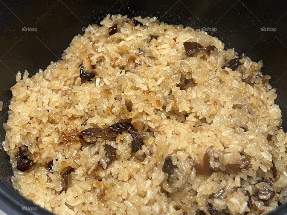 Longan sweet rice cake