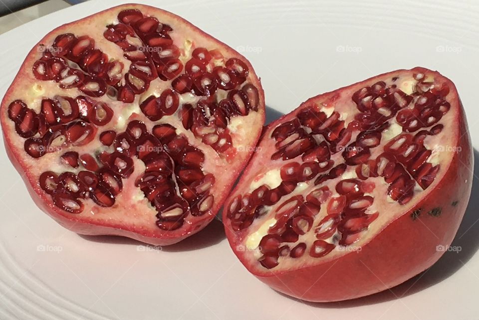 Twins half pomegranate 