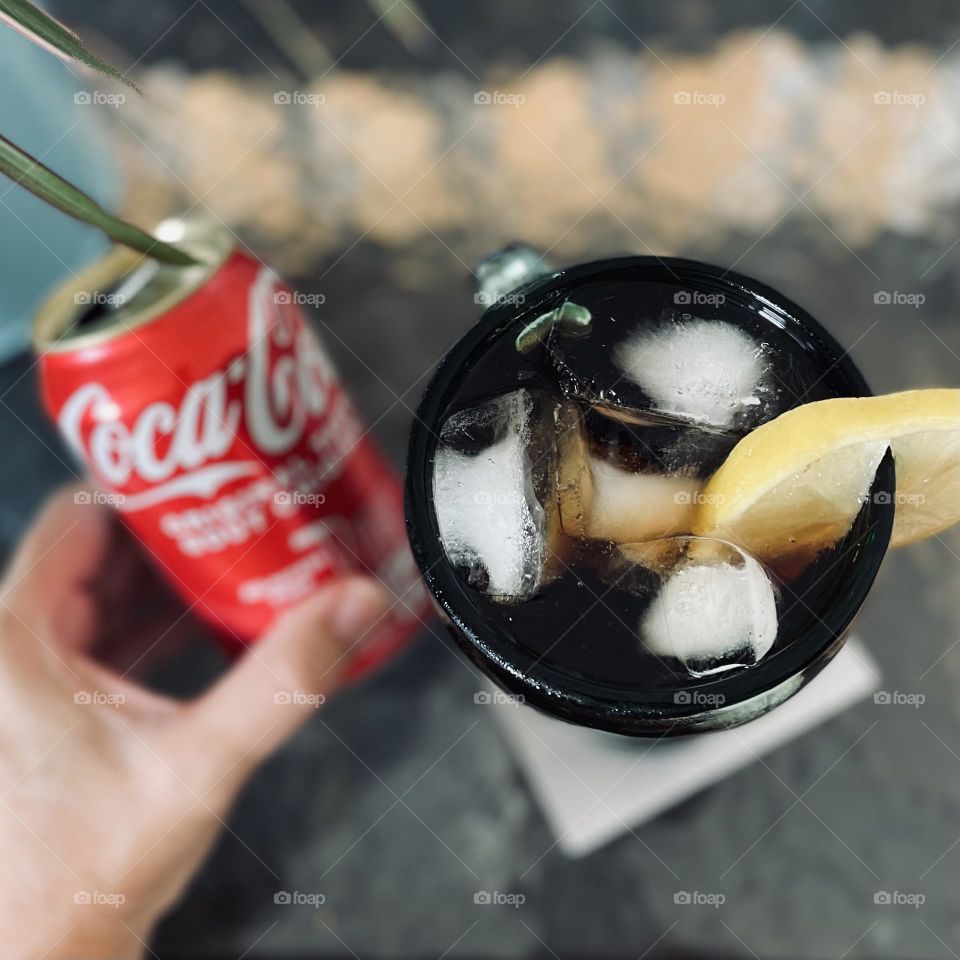 Good and refreshing glass of Coca-cola...