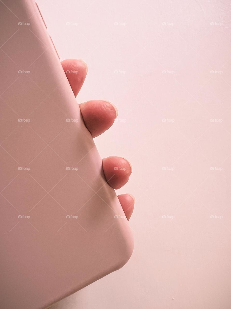 A person holding a smartphone 