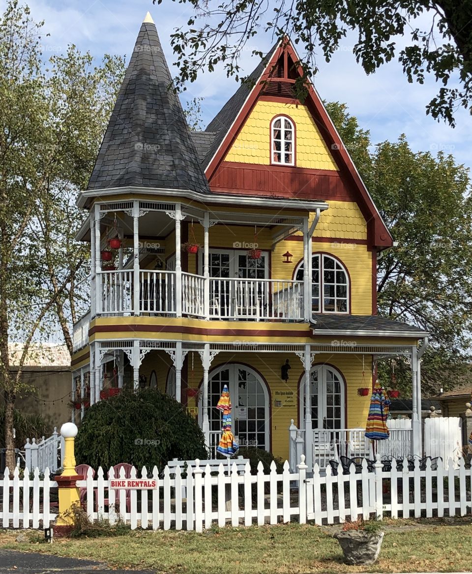 Yellow Store House