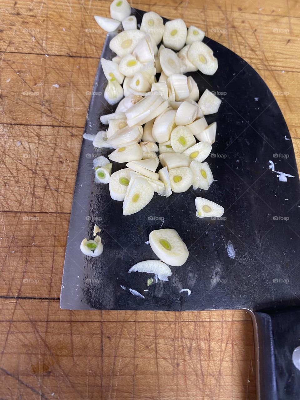 Garlic makes the world go round 